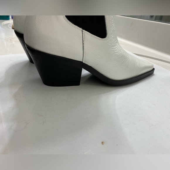 L’ intervalle women’s ankles heeled boots Size 40, US 9 excellent condition - Picture 5 of 9